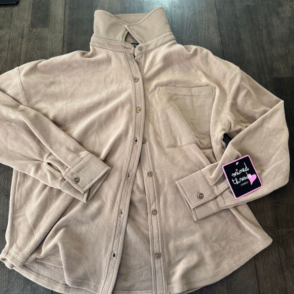 New Mixed Threads Button Up fleece